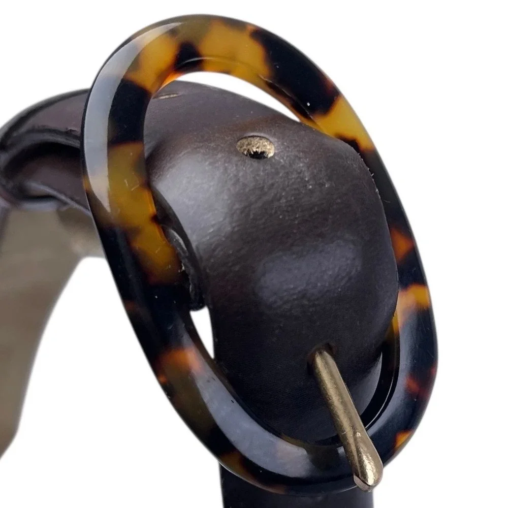 INC Womens Tortoise Shell Oval Buckle Dark Brown Leather Belt Sz M Retro Classic